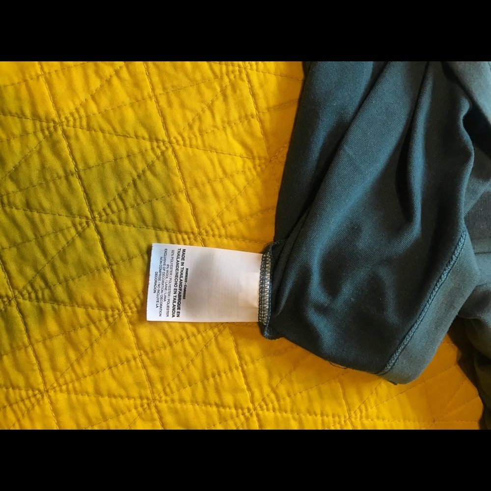 Nike Golf Dri-Fit Tee - Picture 3 of 5
